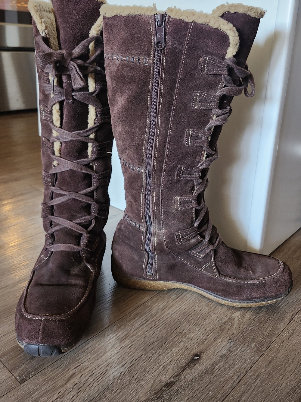 Timberland Women's Tall Brown Suede Lace-Up Winter Boots with Fur Lining - Picture 5 of 11